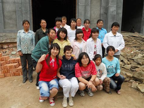 in rural china how are kin networks usually structured